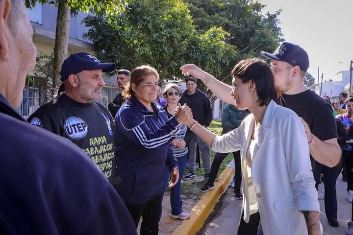MAYRA RECORRIÓ LOS NUEVOS PAVIMENTOS DE LA RIBERA