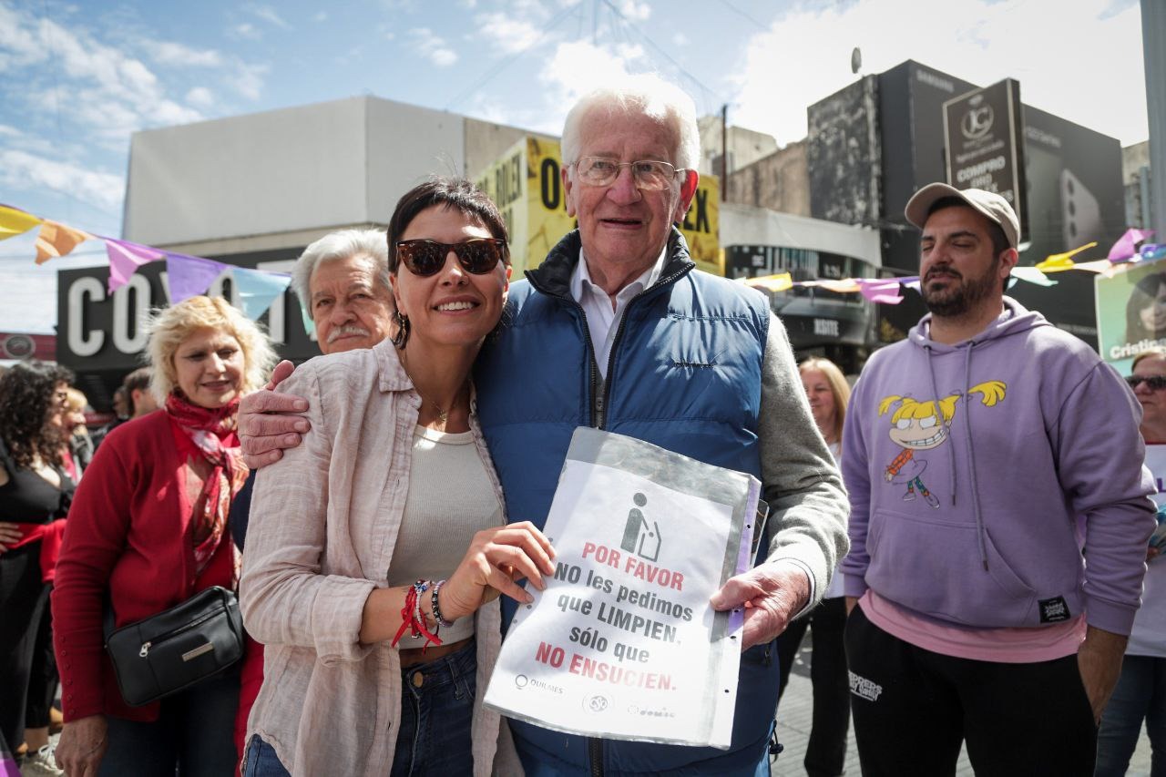 MAYRA RECORRIÓ LA PUESTA EN VALOR DE LA PEATONAL RIVADAVIA