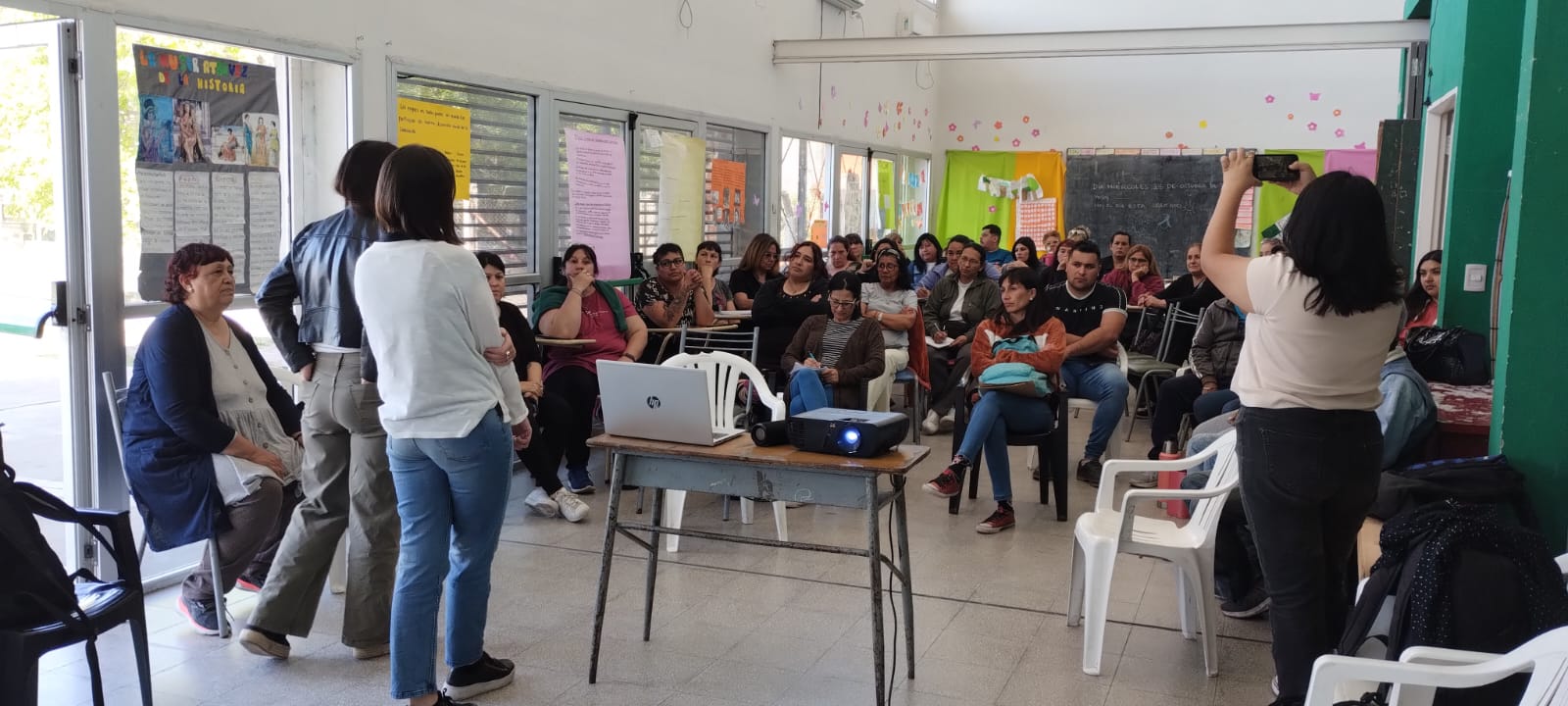 CAPACITACIÓN EN ESTRATEGIAS DE COMUNICACIÓN CON PERSPECTIVA DE GÉNERO