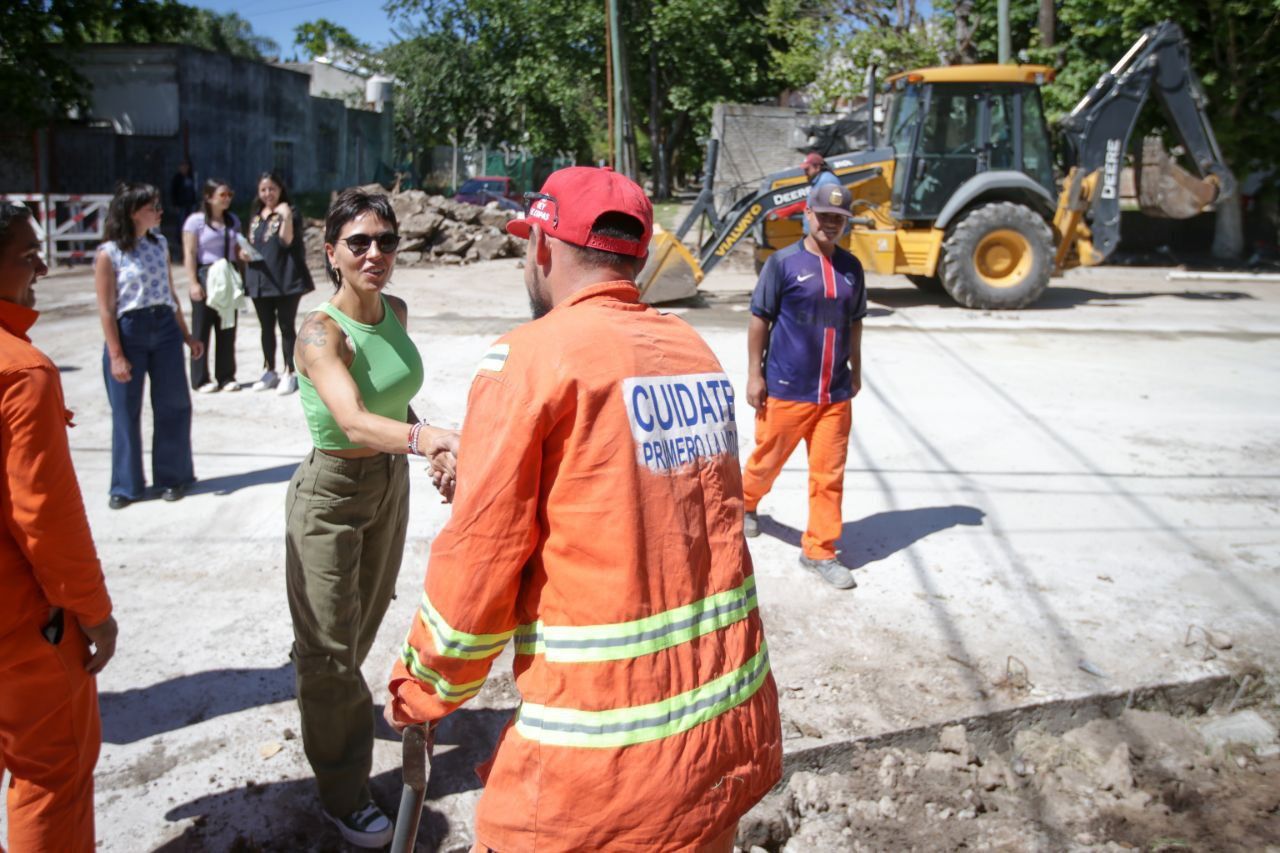 MAYRA SUPERVISÓ LA OBRA DE REPAVIMENTACIÓN DE LA AVENIDA ANDRÉS BARANDA 