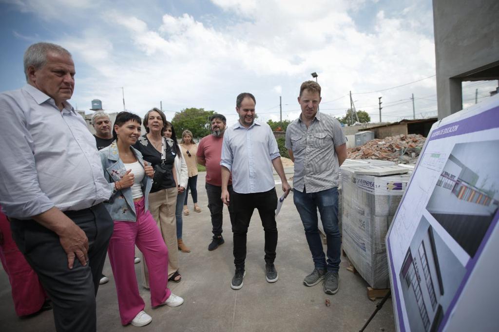 MAYRA Y EL MINISTRO PERCZYK RECORRIERON OBRAS DE INFRAESTRUCTURA ESCOLAR 