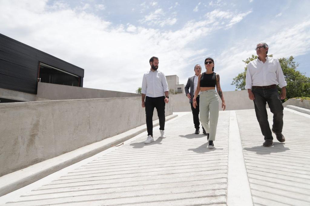 MAYRA RECORRIÓ LA NUEVA SUCURSAL DEL GRUPO JACK CONCESIONARIO