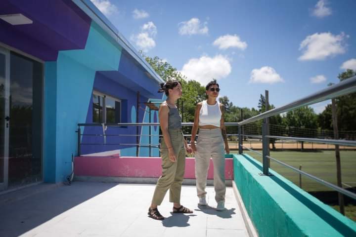 MAYRA VISITÓ EL POLIDEPORTIVO MUNICIPAL Y LAS OBRAS DEL MICROESTADIO 