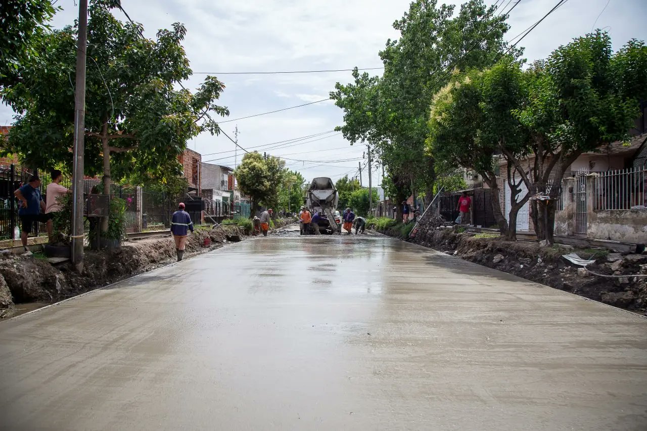 ÚLTIMA ETAPA DEL ASFALTO DE 85 CUADRAS DEL BARRIO LA UNIÓN DE SOLANO
