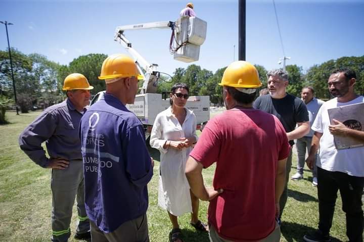 MAYRA RECORRIÓ EL OPERATIVO INTEGRAL DE LIMPIEZA QUE SE HIZO EN EZPELETA