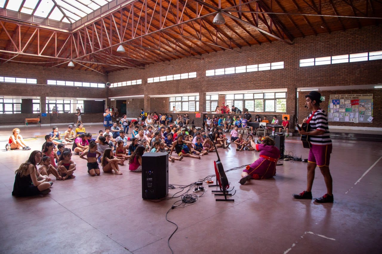 MÁS DE 3000 QUILMEÑOS FUERON PARTE DEL PROGRAMA ESCUELAS ABIERTAS DE VERANO