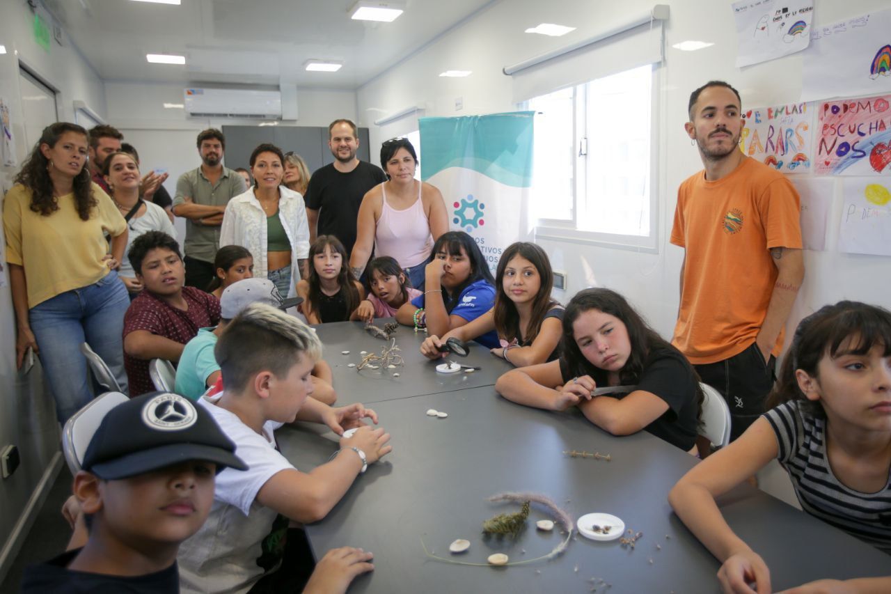 MAYRA VISITÓ EL AULA MÓVIL DEL CENTRO “JORGE NOVAK"