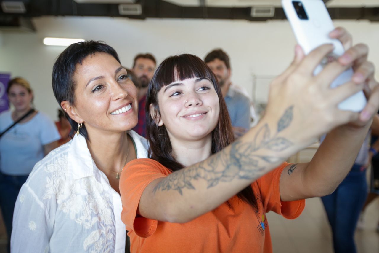 MAYRA VISITÓ EL AULA MÓVIL DEL CENTRO “JORGE NOVAK"
