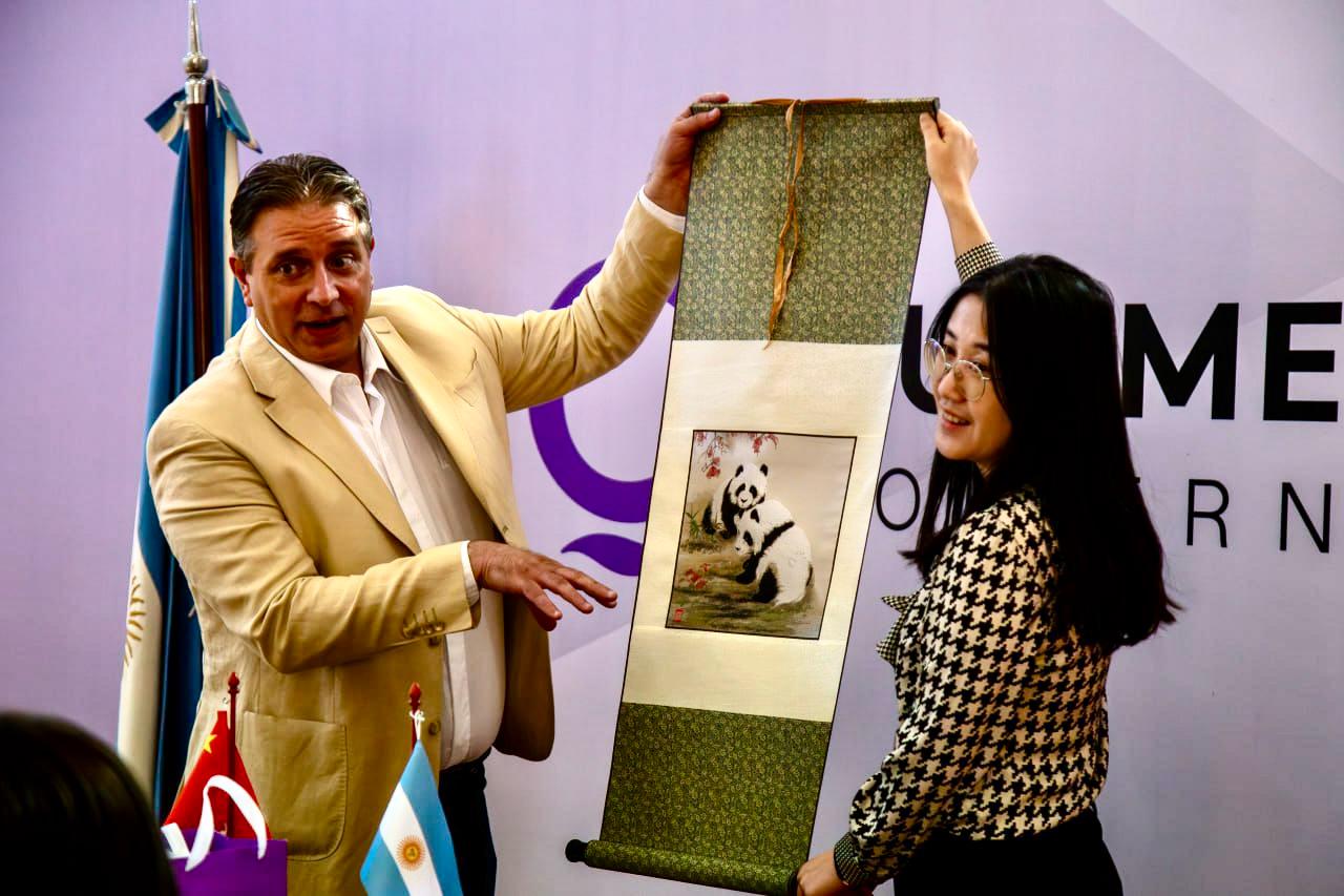 QUILMES ESTRECHA LOS LAZOS CON LAS CIUDADES DE CHINA