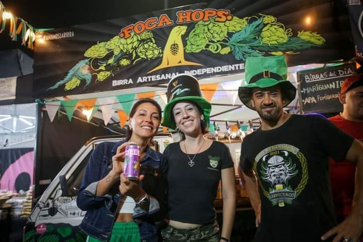 MAYRA JUNTO A MILES DE VECINOS EN NUEVA EDICIÓN DEL FESTIVAL DE LA CERVEZA