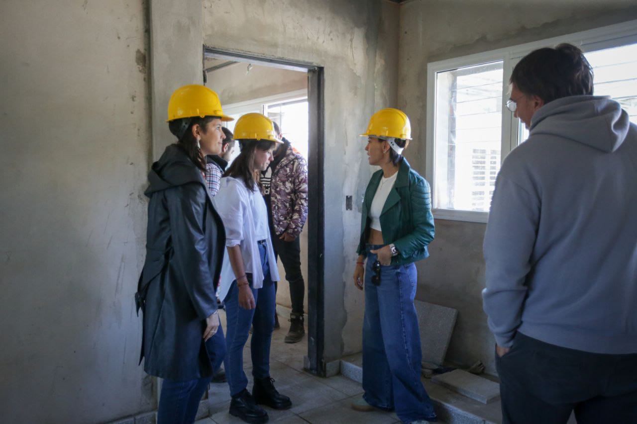 MAYRA SUPERVISÓ LA OBRA DEL CENTRO COMUNITARIO DE SALUD MENTAL 