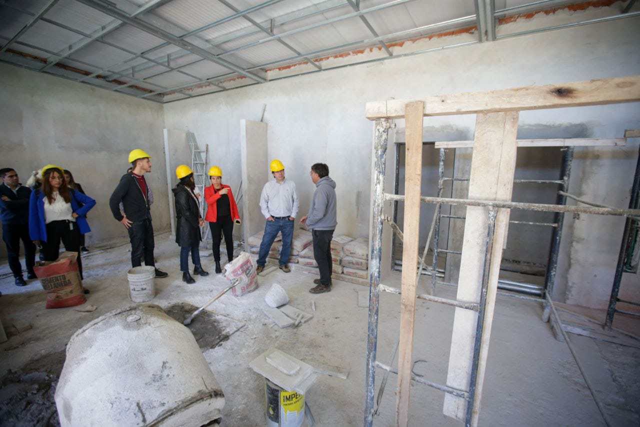 MAYRA SUPERVISÓ LA OBRA DEL CENTRO COMUNITARIO DE SALUD MENTAL 