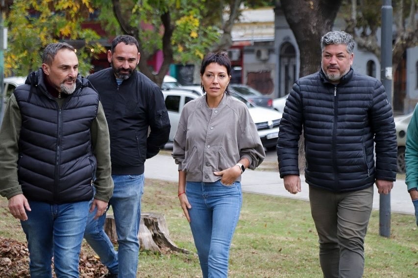  MAYRA SUPERVISÓ UN OPERATIVO ESPECIAL DE LIMPIEZA EN LA COLONIA