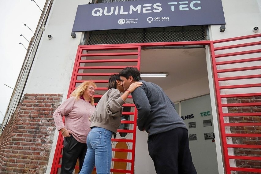 MAYRA ESTUVO PRESENTE EN UN CURSO BRIDADO EN QUILMES TEC