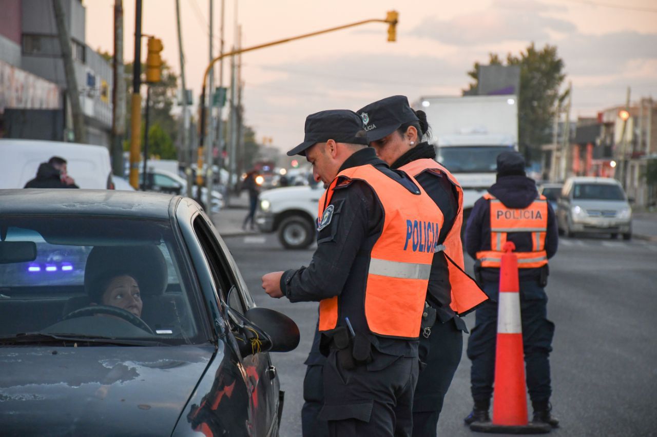  MEGAOPERATIVO CONJUNTO CON FLORENCIO VARELA Y ALMIRANTE BROWN
