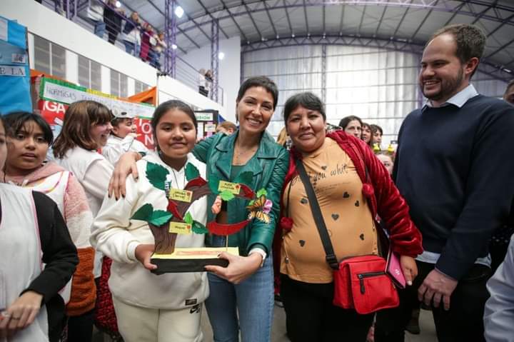 MAYRA EN LA 16º FERIA DISTRITAL DE CIENCIA, ARTE, EDUCACIÓN Y TECNOLOGÍA