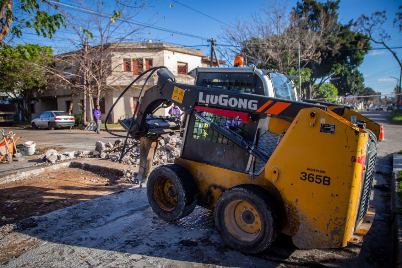 EL MUNICIPIO AVANZA CON LAS TAREAS DE BACHEO