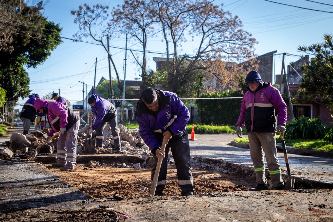 EL MUNICIPIO AVANZA CON LAS TAREAS DE BACHEO