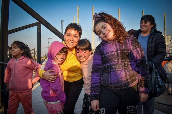 MAYRA LANZÓ EL PROGRAMA “VACACIONES SOMOS QUILMES 2024”