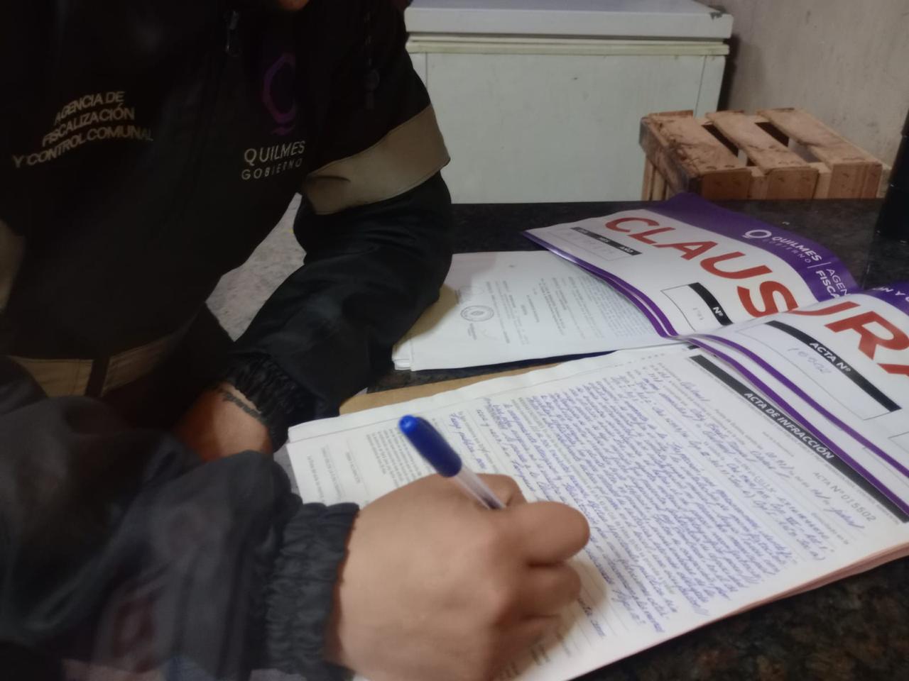 FUERTES CONTROLES EN LA NOCHE QUILMEÑA