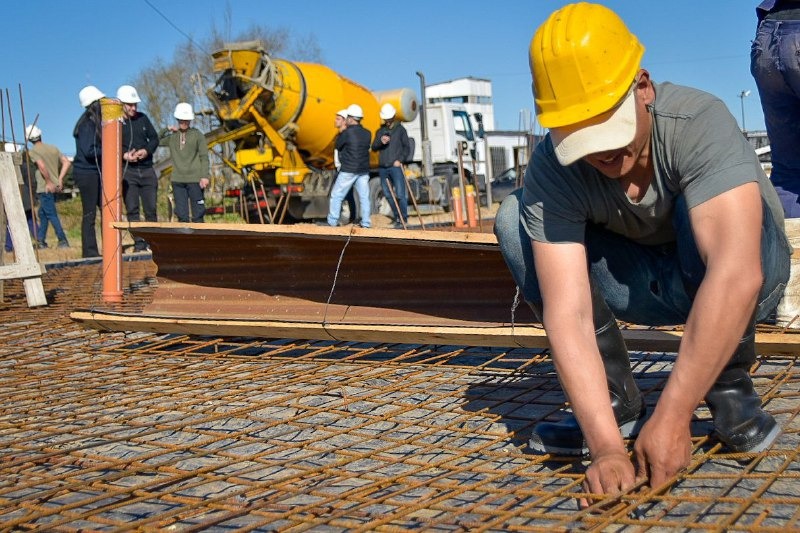 CONTINÚAN  LAS OBRAS DE 28 NUEVAS VIVIENDAS EN  LA ODISEA