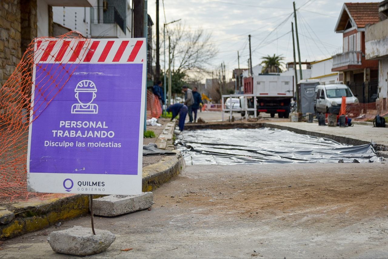AVANZA EL PLAN MUNICIPAL DE BACHEO 2024 EN TODOS LOS BARRIOS 