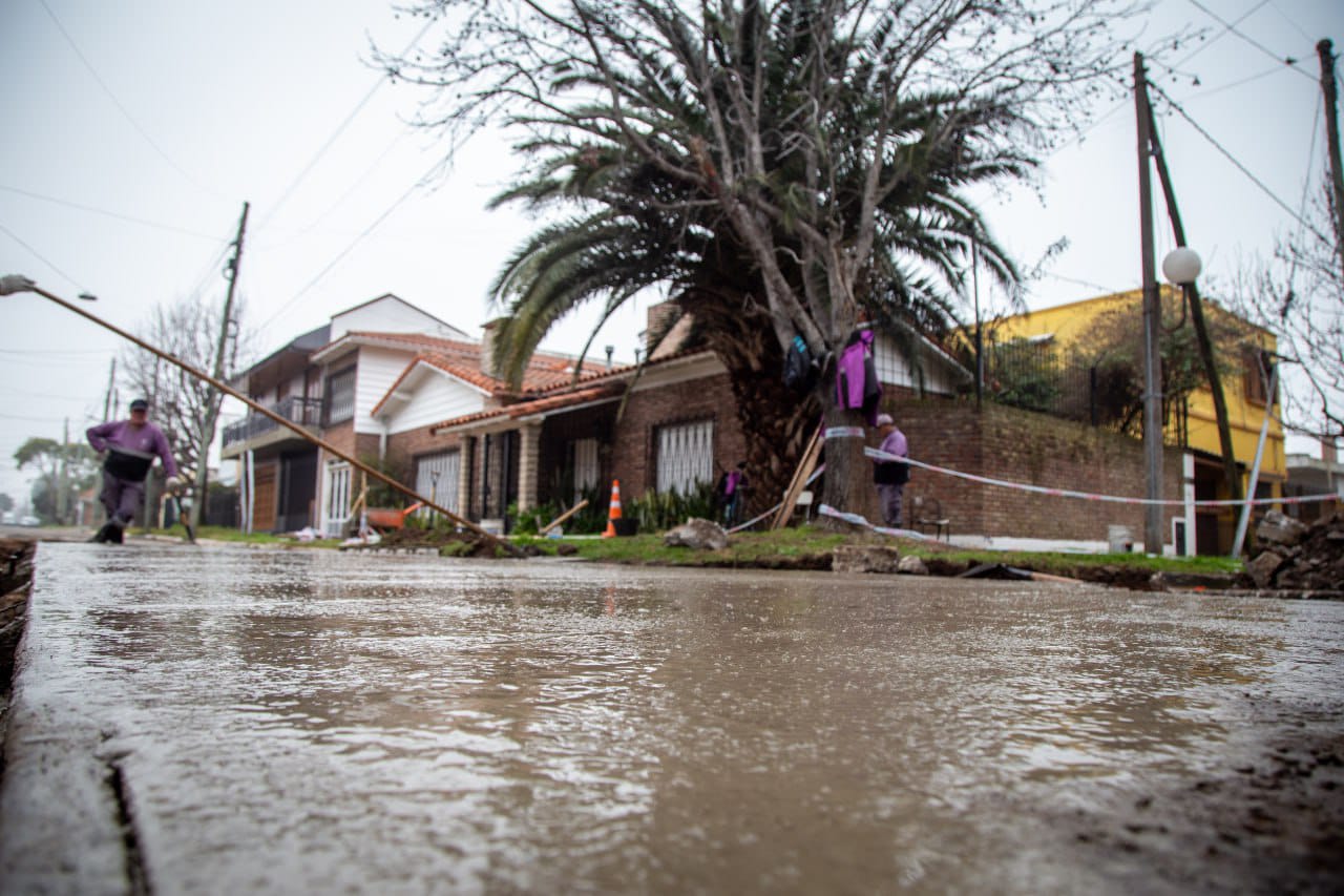 EL MUNICIPIO DE QUILMES AVANZA CON LA EJECUCIÓN DEL PLAN INTEGRAL DE BACHEO