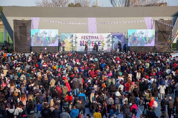 MÁS DE 4.000 NIÑOS Y NIÑAS PARTICIPARON DEL FESTIVAL DE LAS NIÑECES 