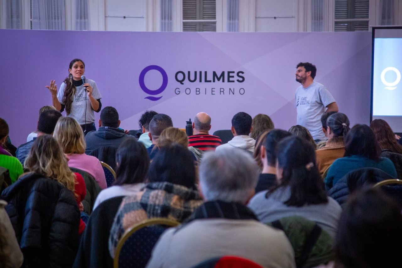 SE REALIZÓ EL PRIMER ENCUENTRO DE FORMACIÓN DOCENTE EN QUILMES 