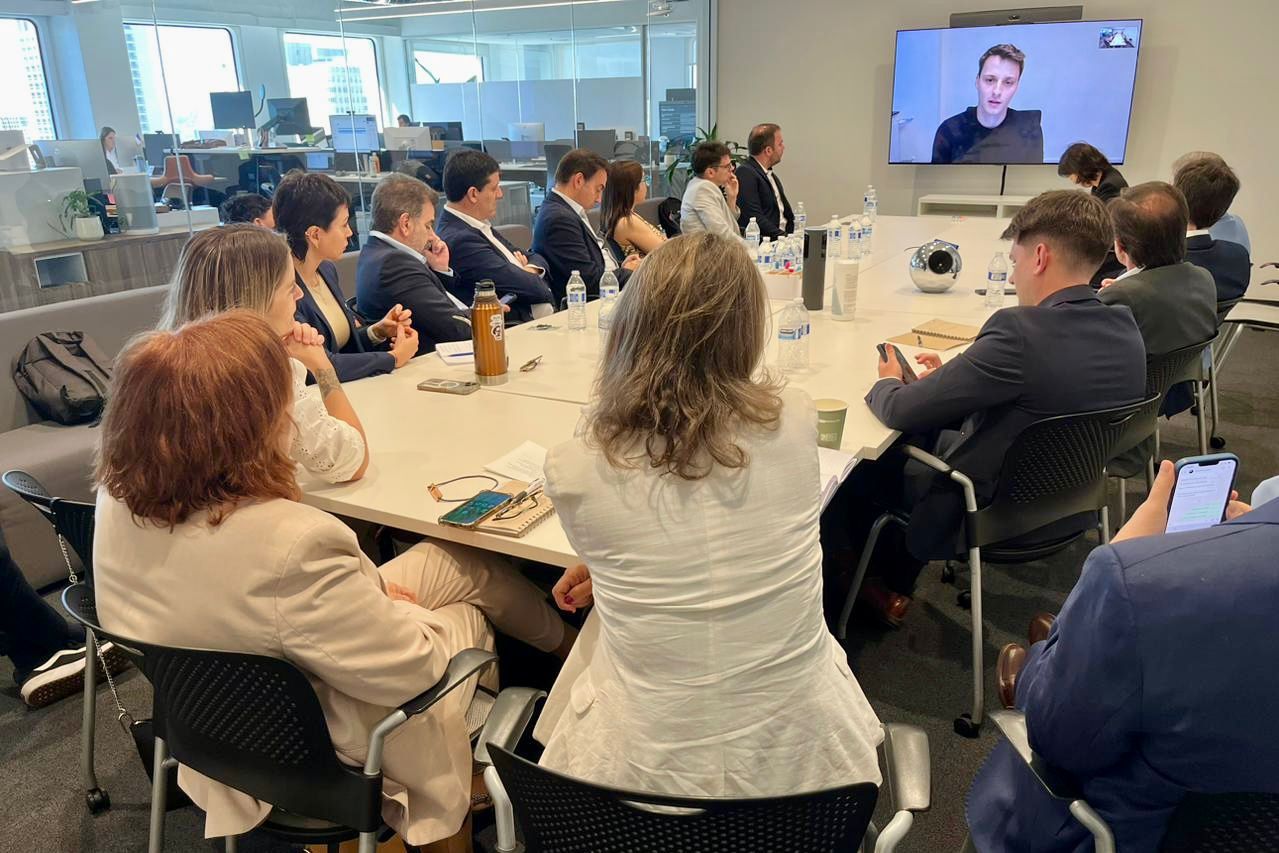 MAYRA PARTICIPÓ DE UN ENCUENTRO INTERNACIONAL SOBRE AVANCES TECNOLÓGICOS