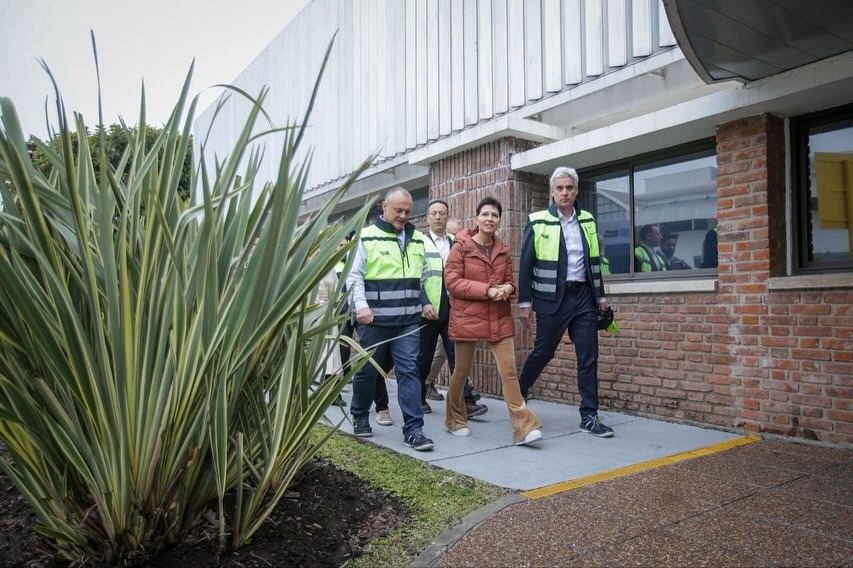 MAYRA RECORRIÓ LA EMPRESA MULTINACIONAL SMURFIT WESTROCK