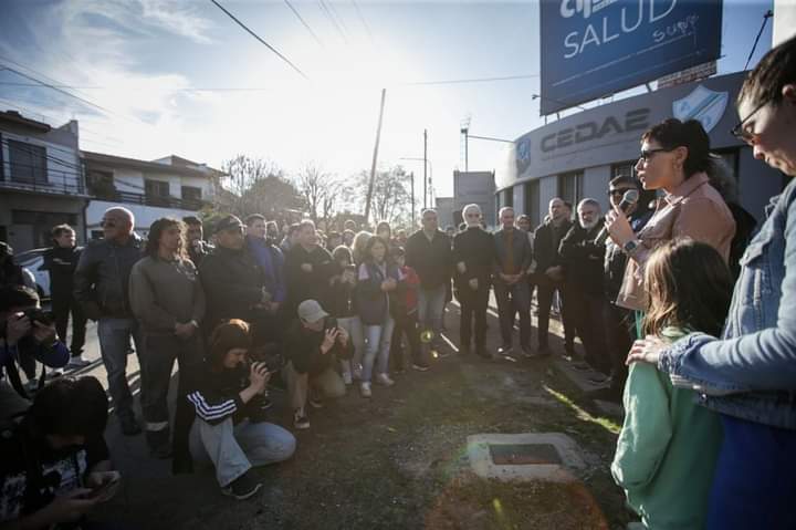 MAYRA PARTICIPÓ DEL ACTO DE SEÑALIZACIÓN "ESQUINAS CON MEMORIA"