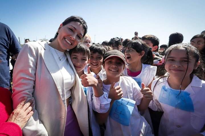 MAYRA ESTUVO EN EL FESTEJO POR EL 1º ANIVERSARIO DEL PARQUE DE LA RIBERA 