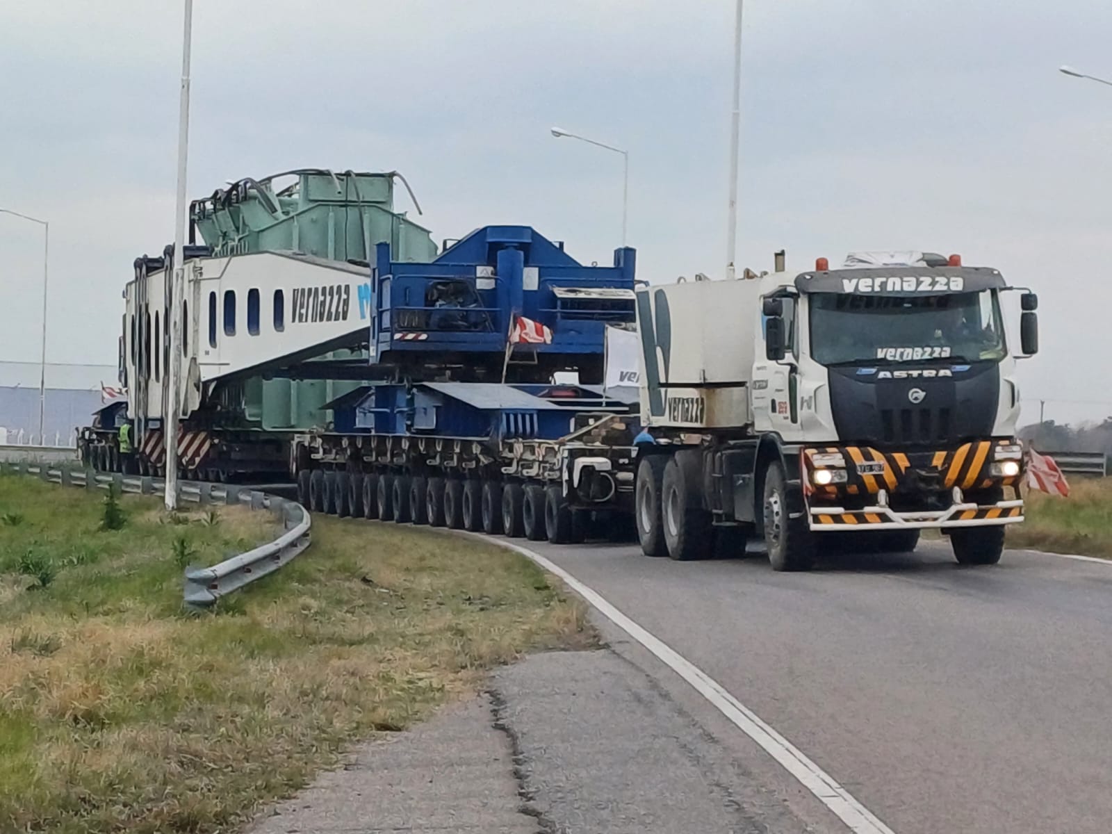  MODIFICACIÓN EN EL RECORRIDO VEHICULAR POR TRASLADO DE MEGAESTRUCTURA