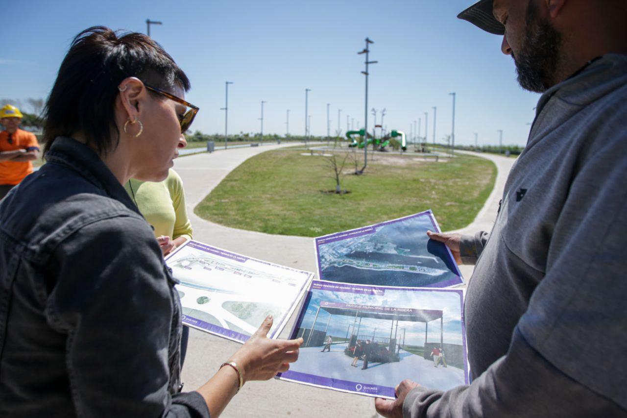 MAYRA SUPERVISÓ LA OBRA DEL NUEVO PÓRTICO DE ACCESO AL PARQUE DE LA RIBERA