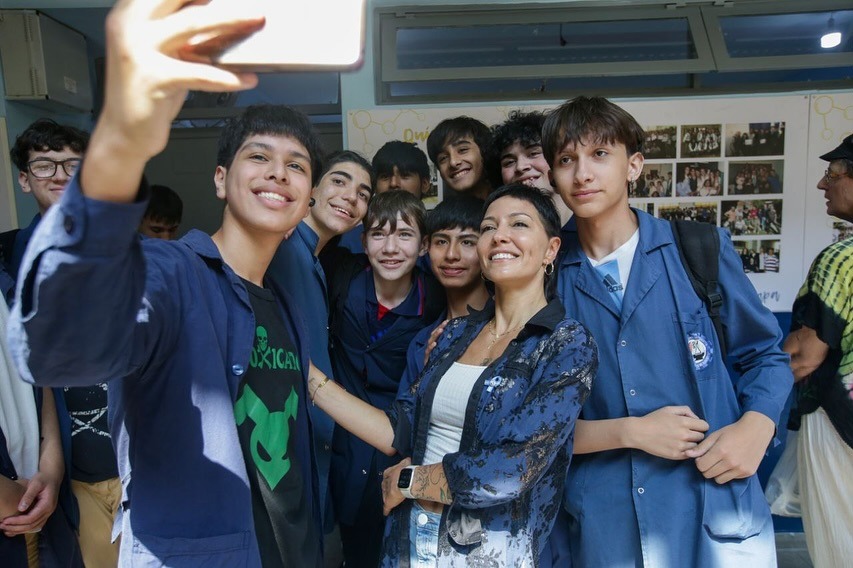 MAYRA ACOMPAÑÓ A LA ESCUELA TÉCNICA Nº 2 EN EL 75º ANIVERSARIO 