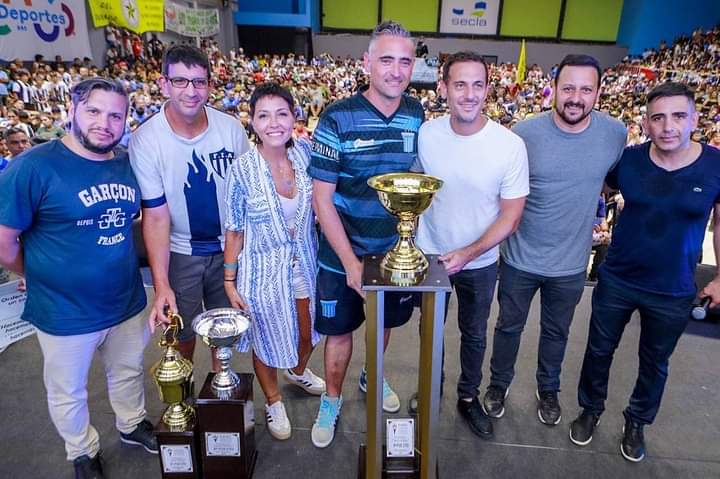 MAYRA JUNTO AL INTENDENTE JULIÁN ÁLVAREZ Y AL SENADOR SANTALLA 