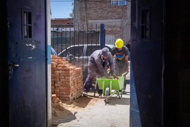 CONTINÚA LA OBRA DE READECUACIÓN INTEGRAL DEL CAPS LA LOMA 