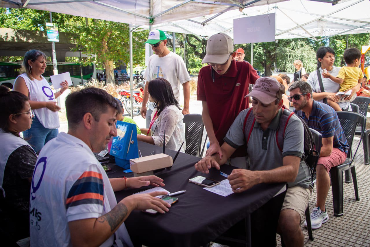 EL MUNICIPIO BRINDÓ ASISTENCIA ANTE LAS ALTAS TEMPERATURAS 