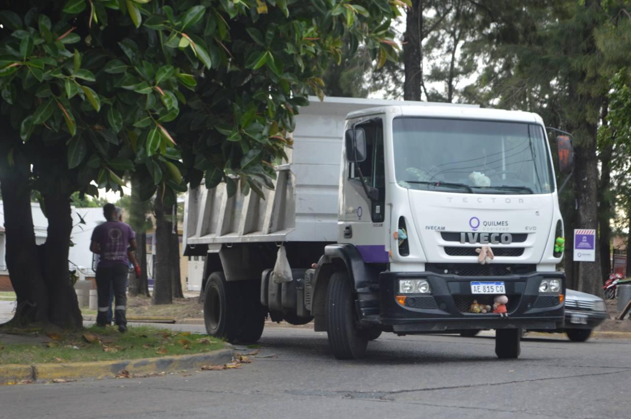 EL MUNICIPIO REFUERZA LOS TRABAJOS DE LIMPIEZA EN LOS ARROYOS 