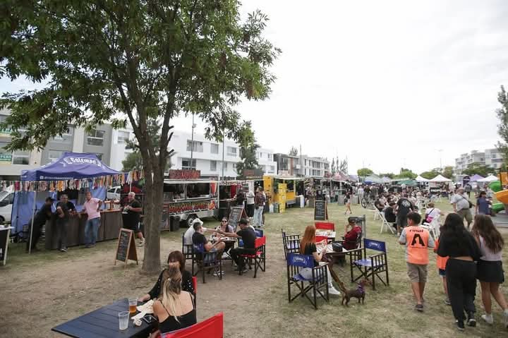 MAYRA RECORRIÓ LA NUEVA JORNADA DEL EXITOSO “FESTIVAL CERVECERO"