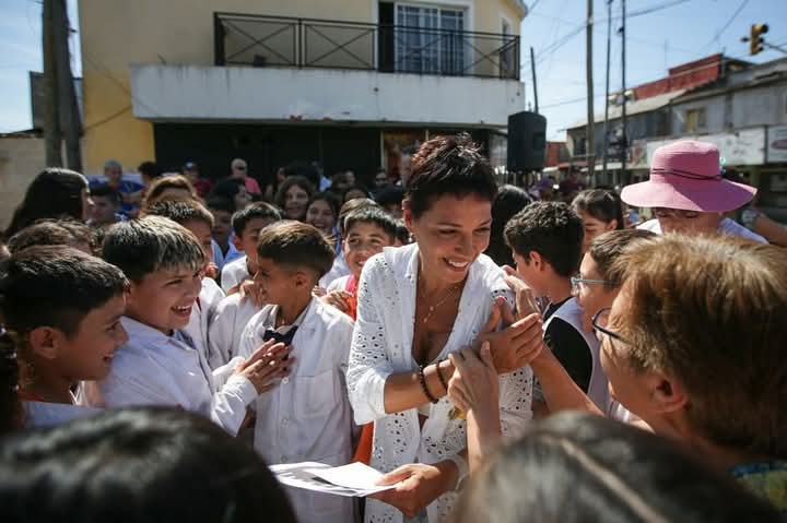 MAYRA EN EL HOMENAJE A VICENTA ORREGO, ASESINADA POR LA DICTADURA MILITAR