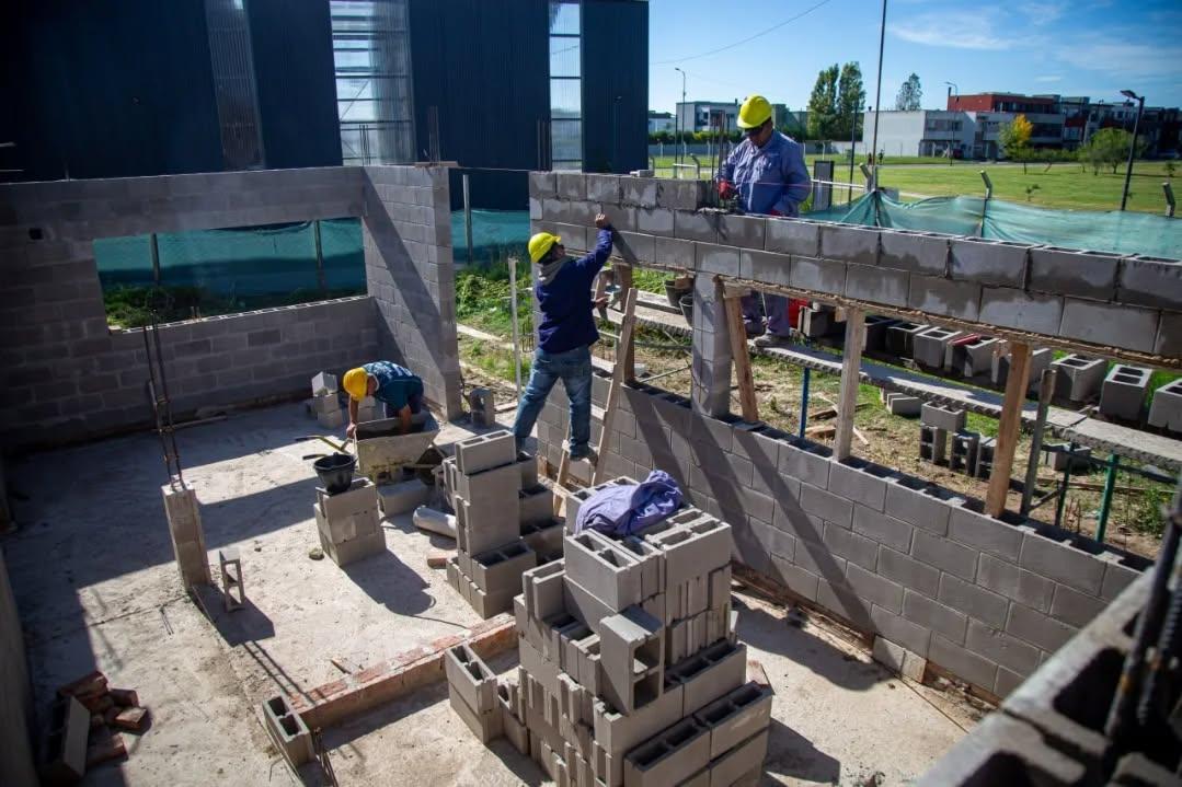 CONTINÚA EL AVANCE EN LA CONSTRUCCIÓN DE UNA VETERINARIA MUNICIPAL 