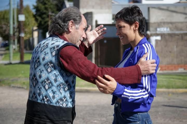 MAYRA SUPERVISÓ UN OPERATIVO INTEGRAL DE LIMPIEZA EN QUILMES OESTE   