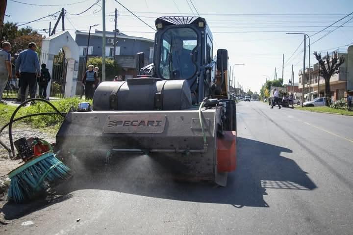 MAYRA SUPERVISÓ UN OPERATIVO INTEGRAL DE LIMPIEZA EN QUILMES OESTE   
