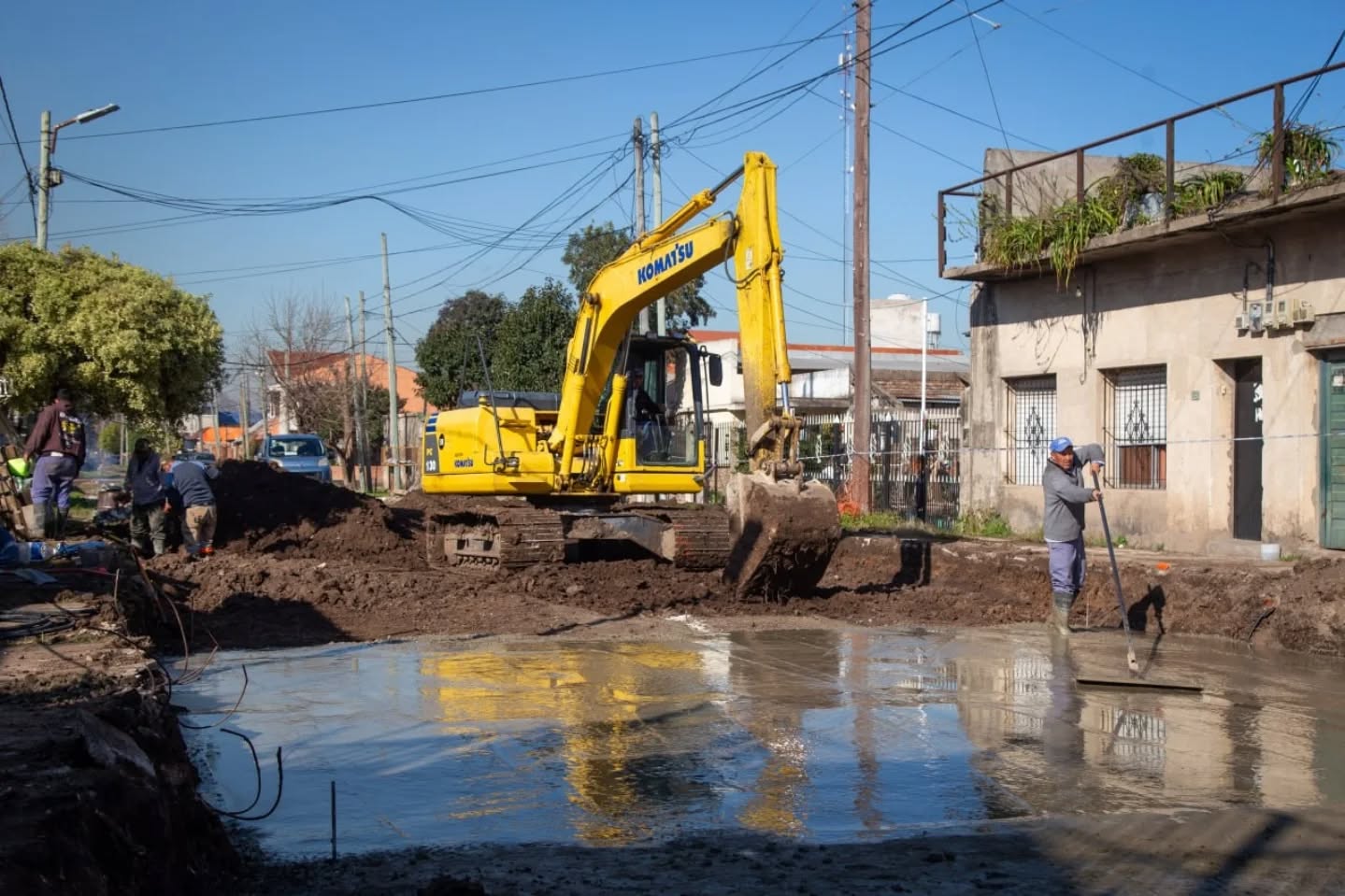 OBRAS DE PAVIMENTO EN LOS BARRIOS DE QUILMES: LA PAZ Y UNIÓN VECINAL