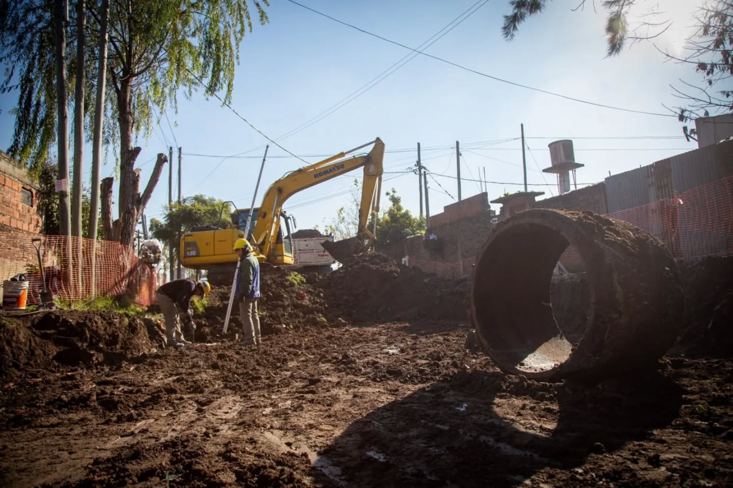 OBRAS DE PAVIMENTO EN LOS BARRIOS DE QUILMES: LA PAZ Y UNIÓN VECINAL