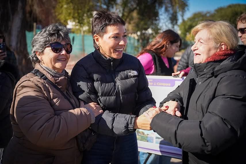 MAYRA DESTACÓ LA REFACCIÓN INTEGRAL DE LA PLAZOLETA HÉCTOR CÁMPORA