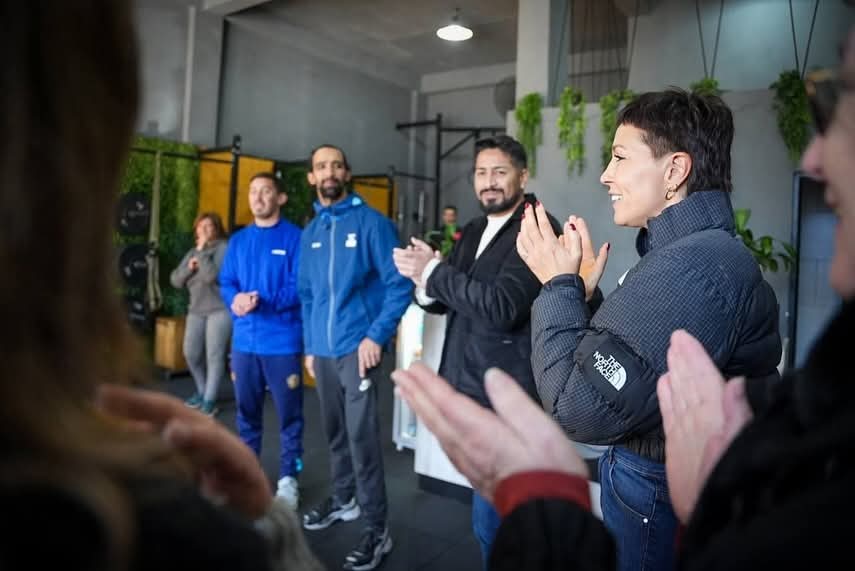 MAYRA ENTREGÓ EL CERTIFICADO DE HABILITACIÓN AL GIMNASIO KAI ENTRENAMIENTO