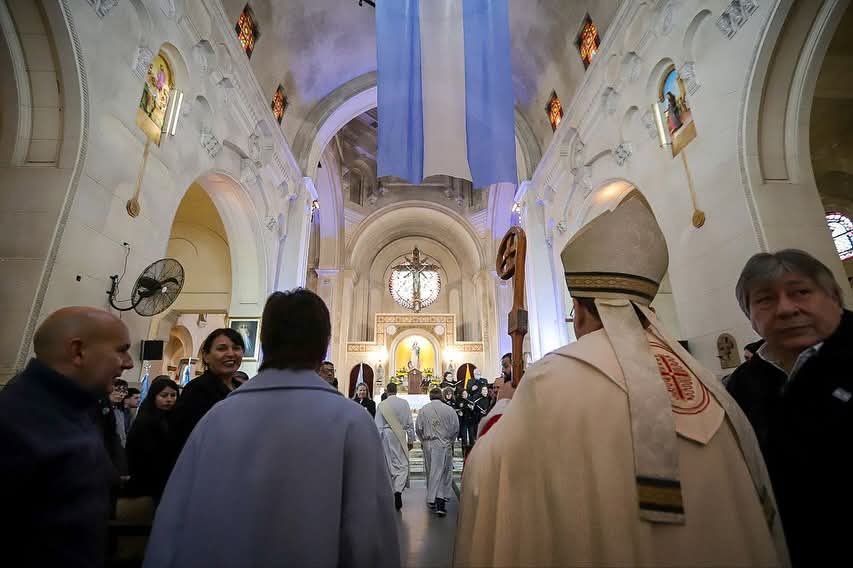 MAYRA PARTICIPÓ DEL TEDEUM POR EL 209º ANIVERSARIO DE LA INDEPENDENCIA